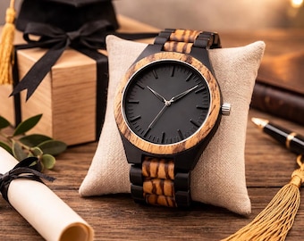 Geschenk zum Abschluss, Vatertagsgeschenk - Holzuhr mit Gravur