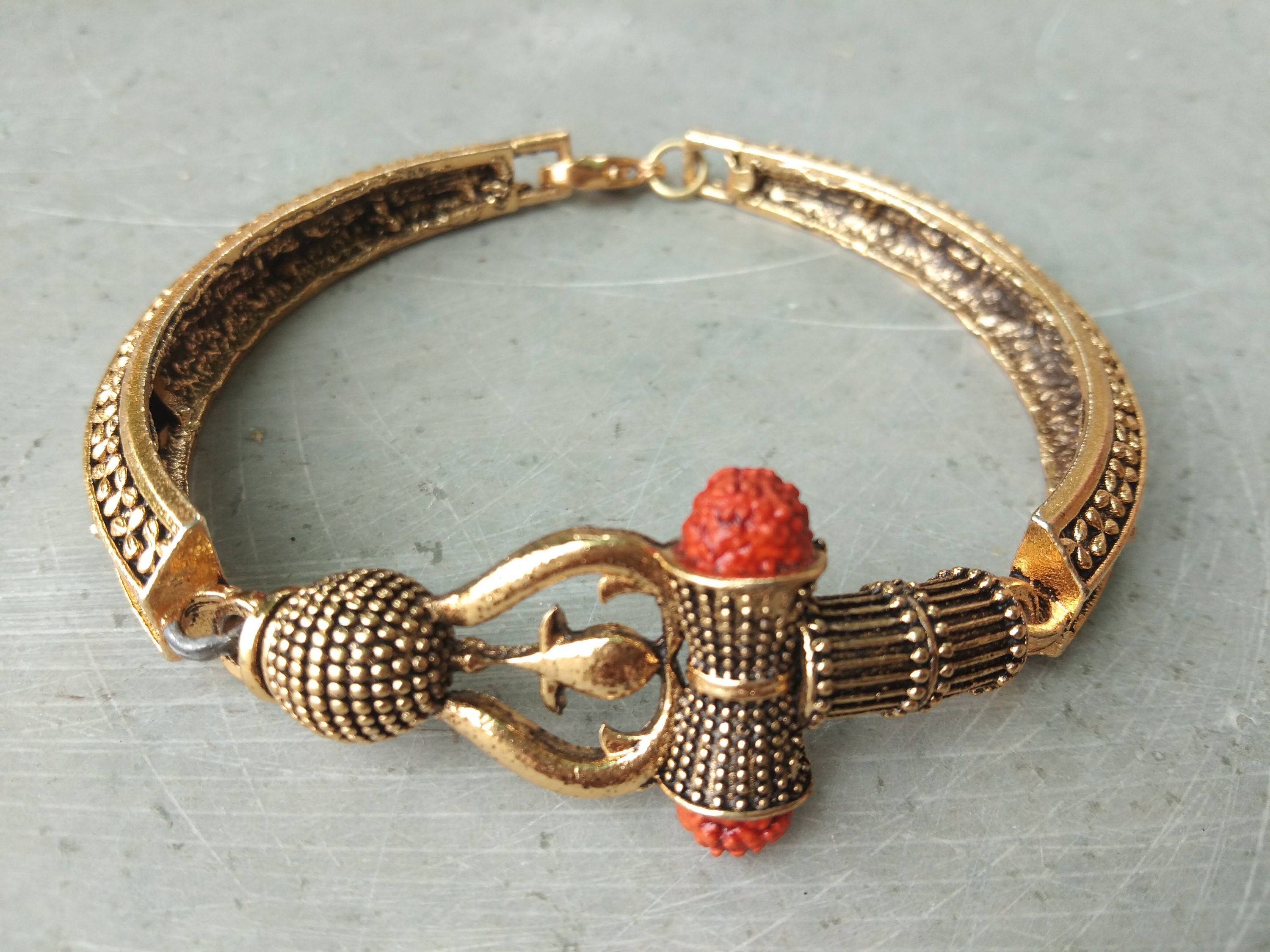 HIJET Om Damru Rudraksha Fish Hook Bracelet for Boy's or Men's and Everyone  Bahubali Bracelet for Good Luck Blessings -  Sweden