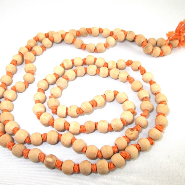 Hijet 108 Beads White Sandalwood mala knotted in thread in traditional style to cure skin related problems and cooling. Size 30