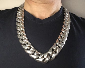 Big silver necklace chain discount