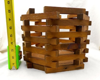 Vintage Pine Wood Plant Box: Unique Garden Decor