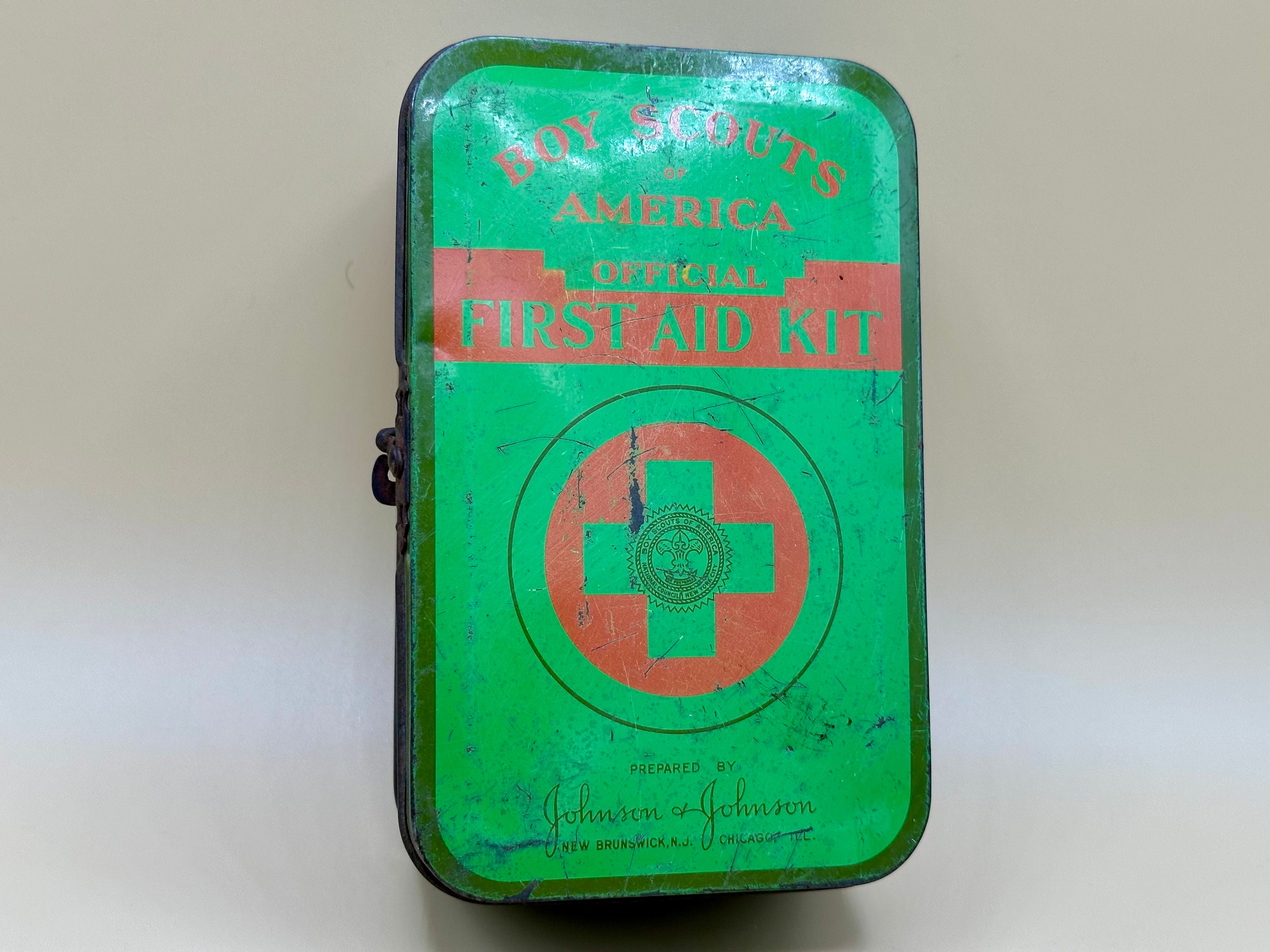 1950 BSA Boy Scouts First Aid Kit: Vintage Johnson & Johnson Tin - Etsy