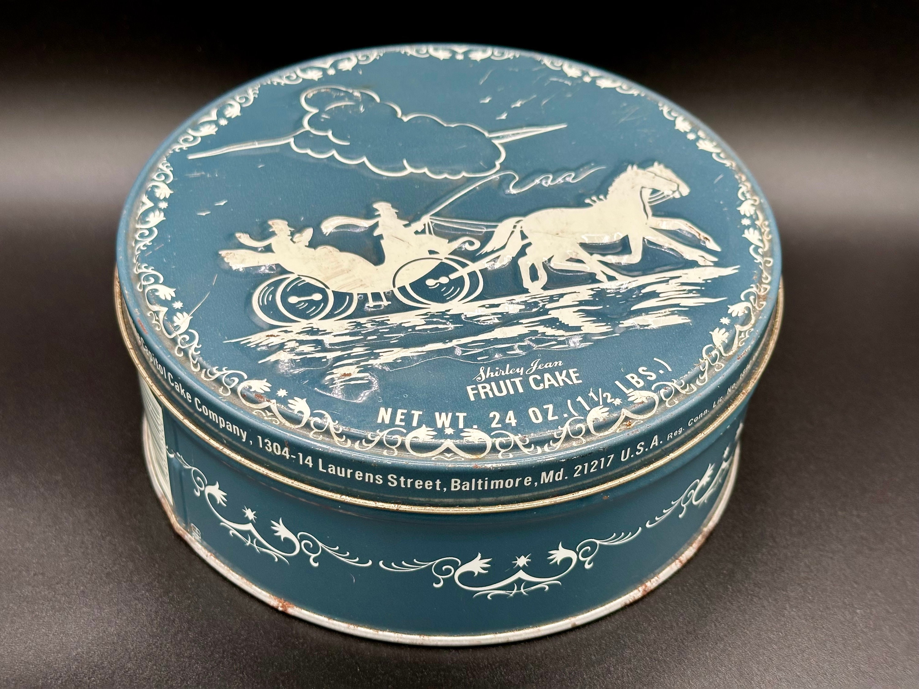 Vintage Shirley Jean Fruit Cake Tin: 1950s Horse & Carriage Design