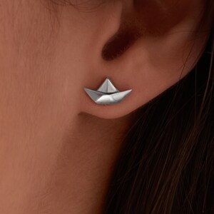 Barca di carta origami / Orecchini a bottone origami / Argento sterling 925 / Orecchini giapponesi origami carini / Barca Kami