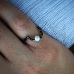 Ethical Pearl Ring, Sterling silver 925, June Birthstone, Simple Rings, Pearl Band Ring image 7