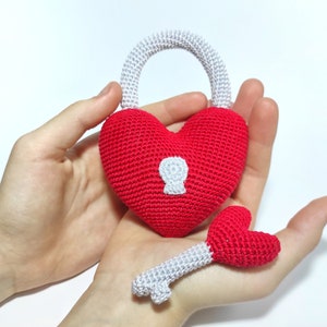 Crochet heart Valentines day decor Crochet patterns Valentine ornament Easy crochet pattern Valentines day gift Couples gift I love you image 5