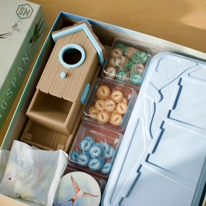 3D printed dice tower for Wingspan board game packed in the original box