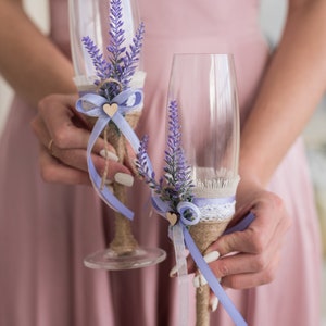 Wedding glasses Set of 2 Lavender wedding, Personalized, Champagne glasses Rustic wedding, Wedding flutes Lavender wedding, Glasses Lavender