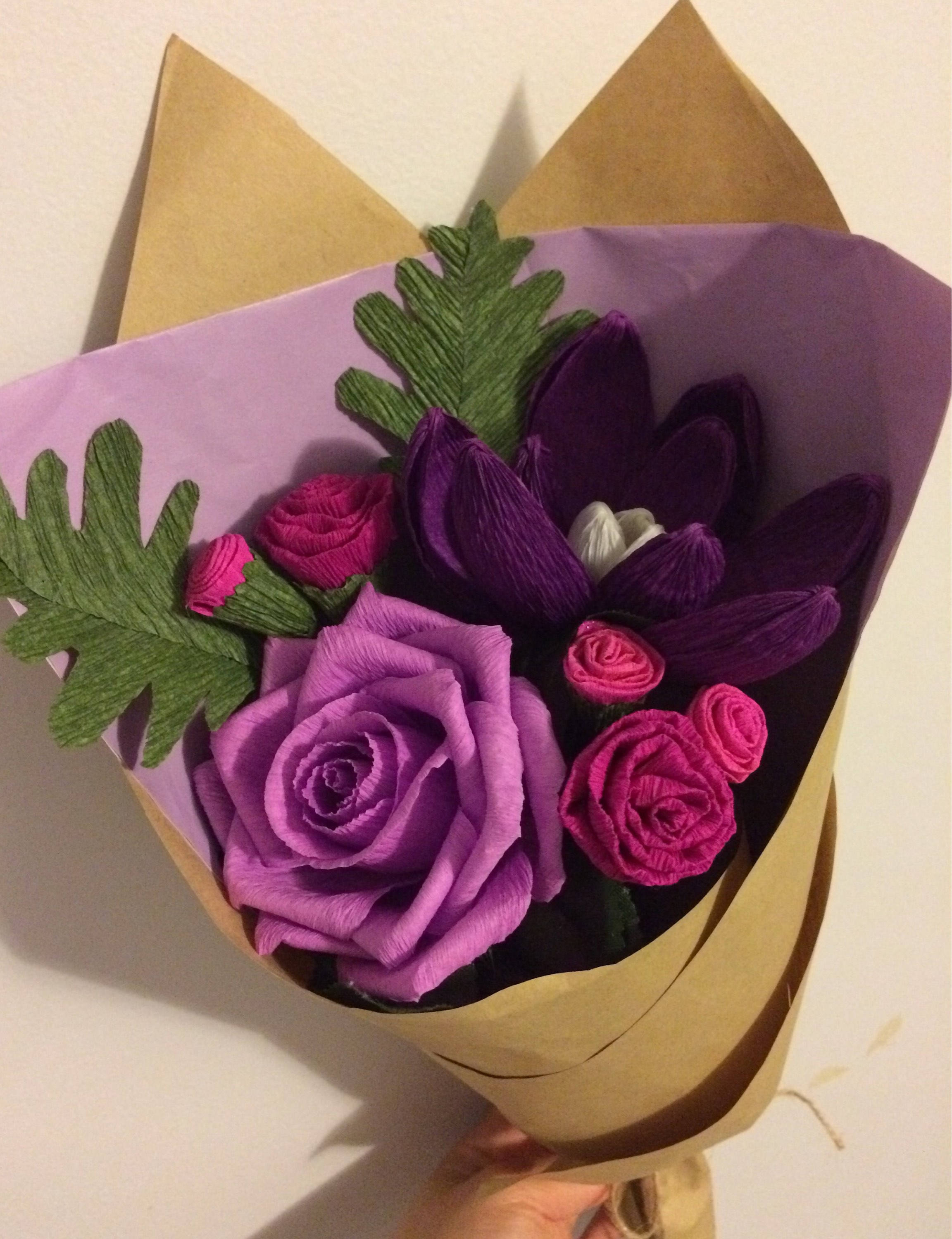 Paper bouquetpaper flowercrepe papersmall bouquet little Etsy