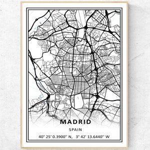 Impression de carte de Madrid, art mural de carte moderne, cadeau de voyage en Espagne Poster