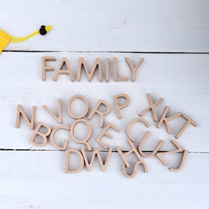 Letras del alfabeto inglés de madera para preescolar, elementos de guardería de madera, juguetes educativos para niños de 3 años, juegos Waldorf escolares Montessori