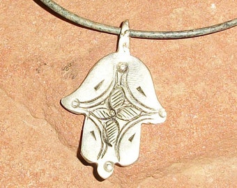 Engraved Silver Moroccan Hamsa Hand Necklace