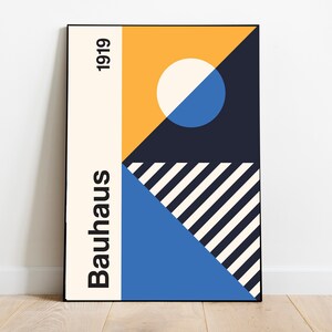 Bauhaus Geometric Print: Mid Century Modern Retro Wall Art
