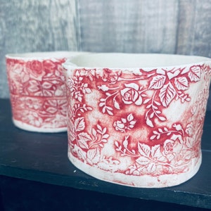 Red Rose Patterned Porcelain Tea Light Holder. Handmade Ceramic image 7