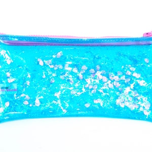 Water glitter pencil case Clearance