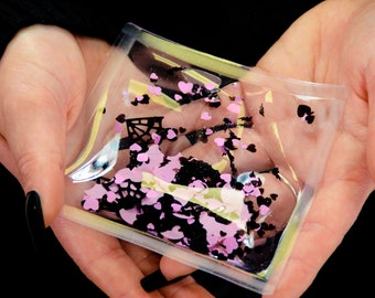 Flüssiges Glitzern Funkeln Quadrat - Süßlich Gruselig - Sensorischer Gegenstand - Spooky - Halloween - Fledermäuse - Spinnennetz - Goth - Treibsand - Squishy