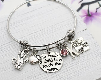 Pulsera de maestro personalizada, pulsera de brazalete de encanto de maestro, regalo para maestro, joyería de maestro, enseñar a un niño es tocar el futuro