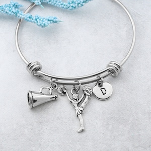 Cheerleader Girl Bracelet, Personalized Cheerleader Charm Bangle, Cheerleader Jewelry, Gift for Cheerleader, Cheerleader Team Gifts
