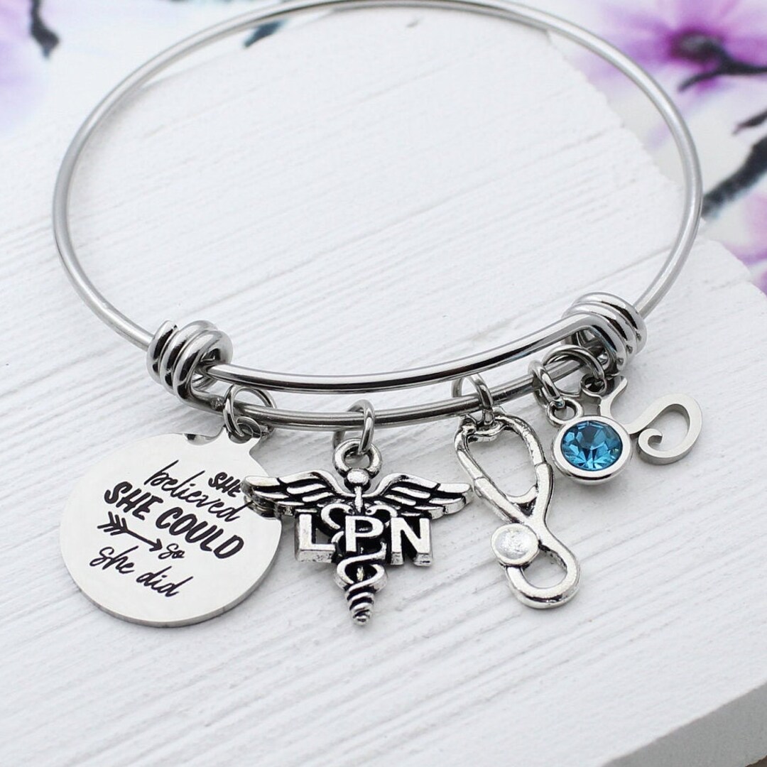 Nurse RN Charm Bracelet #1 Appreciation Graduation Syringe