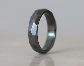 5mm Faceted Oxidised Silver Ring, Custom Engraving, Geometric Sterling Silver Band, Handmade 925 Wedding Ring for Men Women