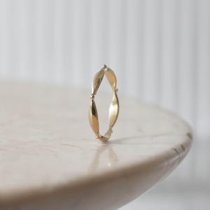 Laurel Leaf Ring, 9ct 18ct Handmade Wedding Band, Bay Leaf Ring