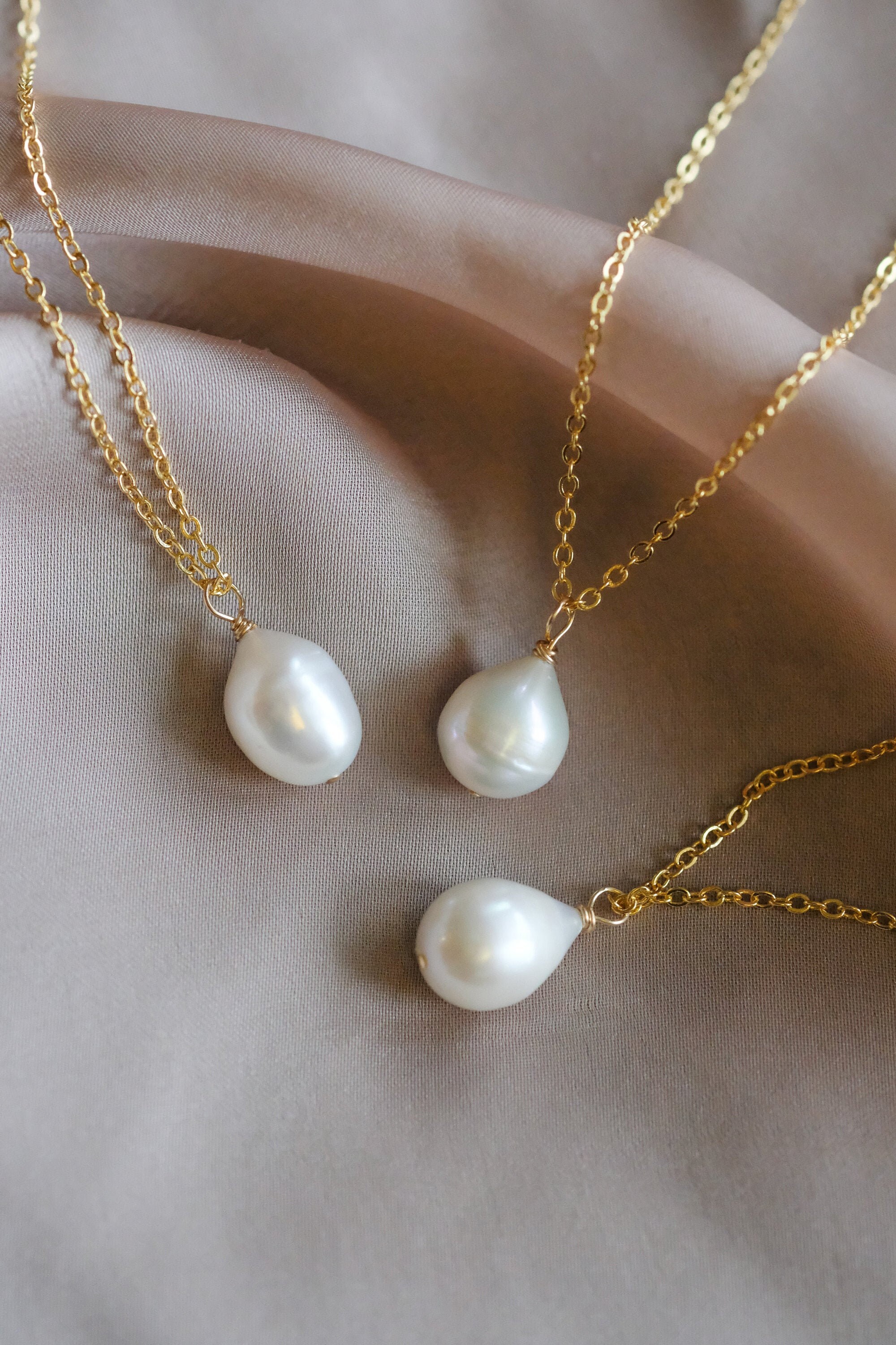 Pearl Drop Pendant Necklace on a Gold Plated Chain// Etsy