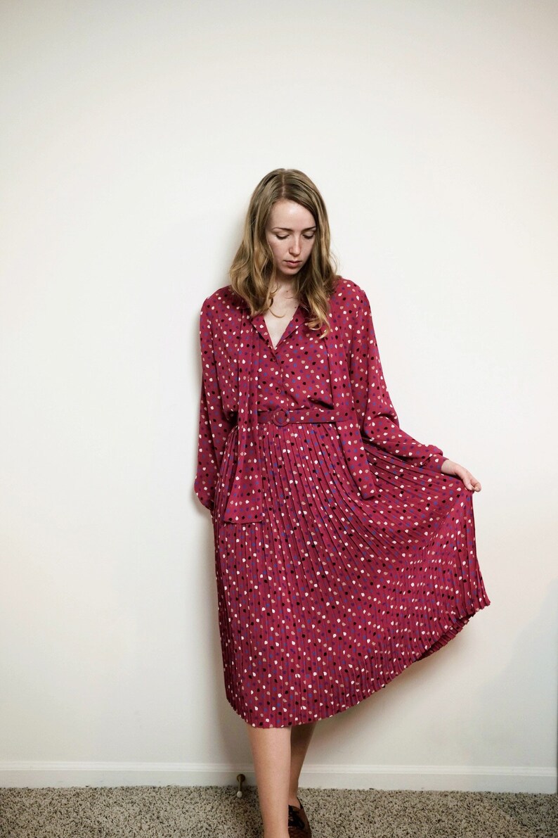 and Scarf Set Belt Skirt Vintage 1980/'s Magenta Leaf Print Ensemble Vintage Matching Blouse