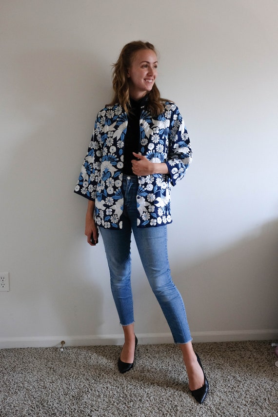 Mid Century Embroidered Kimono-Style Jacket// Vint