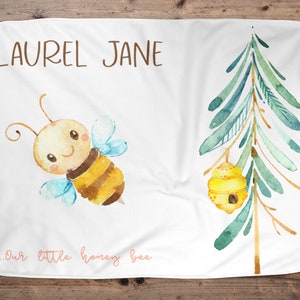 Custom Bee Baby Blanket, Honey Bee, Girl Baby Blanket, Unique Baby Gift, Girl Bumble Bee, Girl Blanket, Bee Blanket, Baby Shower Gift, Girl