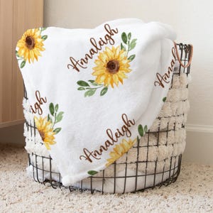Personalized Baby Girl Blanket, Baby Blanket, Name Baby Blanket, Girl Baby Gift, Sunflower, Swaddle Blanket, Blanket Girl, Girl, Pattern