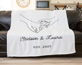 Personalized Couple Holding Hands Name Blanket Gift, Valentines gift, Custom Newly Wed Gift, Personalized Bridle Gift, Wedding Anniversary