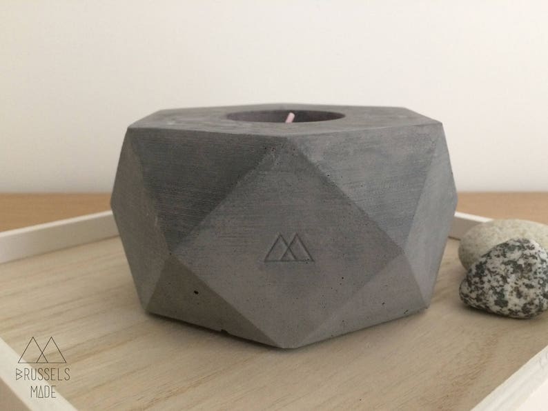 Large anthracite hexagonal concrete tealight set of 1