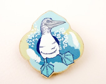 Blue footed booby pin, Blue footed booby jewelry, Blue footed booby art, animal jewelry, Blue footed booby gift, bird, bird pin, wooden pin