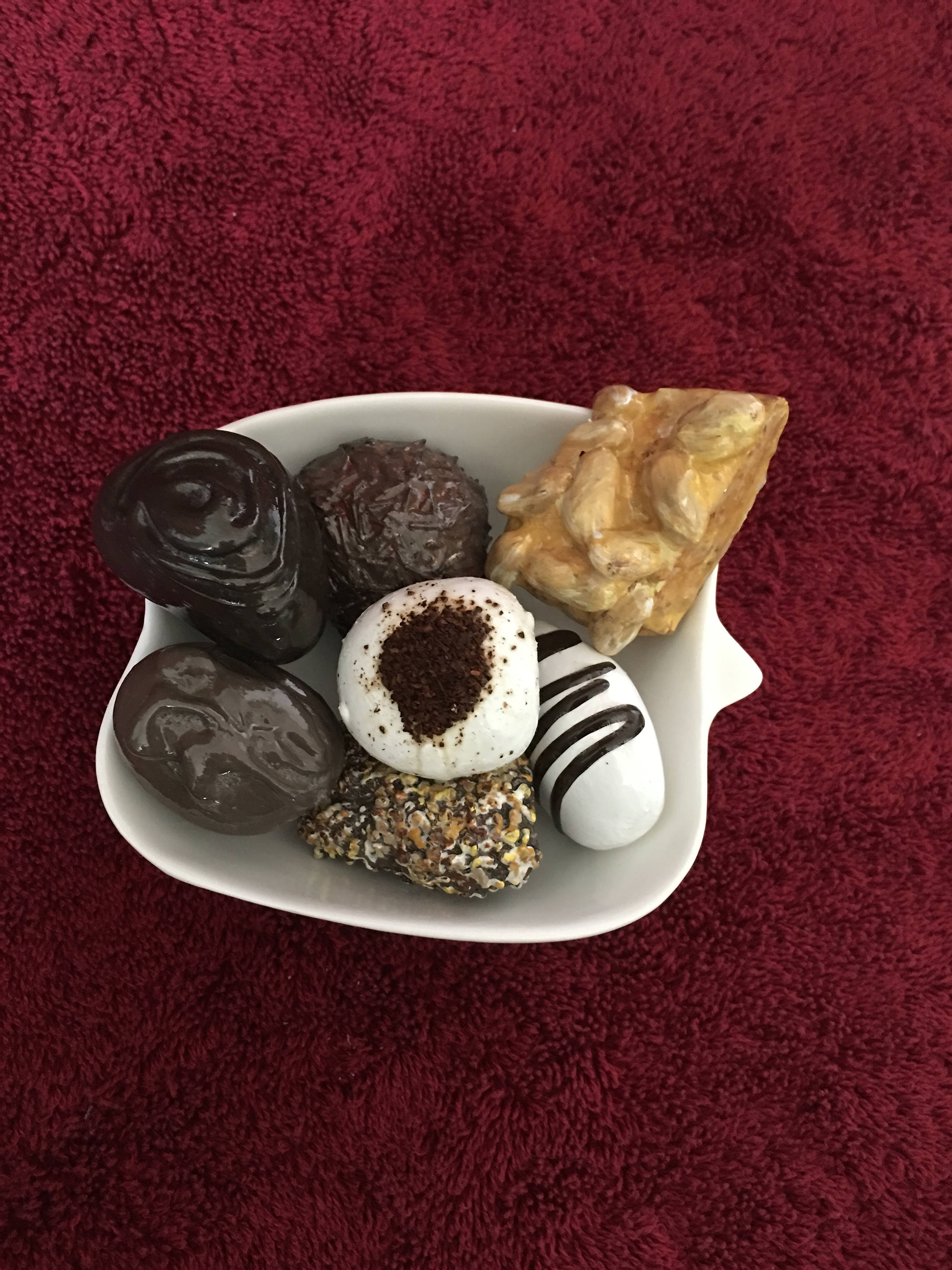 Unique Serving Rocks Hand Painted Rocks, Assorted Candy With Serving Dish- Chocolates ...