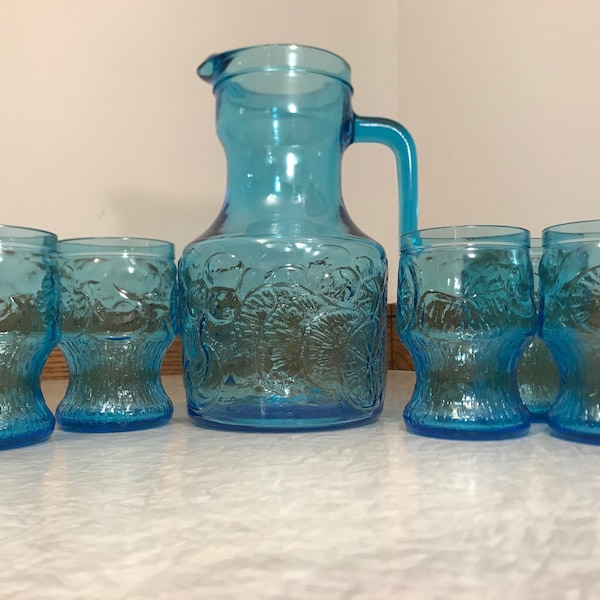 Carafe à jus/pichet à jus en verre gaufré bleu Rocco Fidenza Vetraria/Bormioli Rocco vintage des années 1970 avec 5 verres