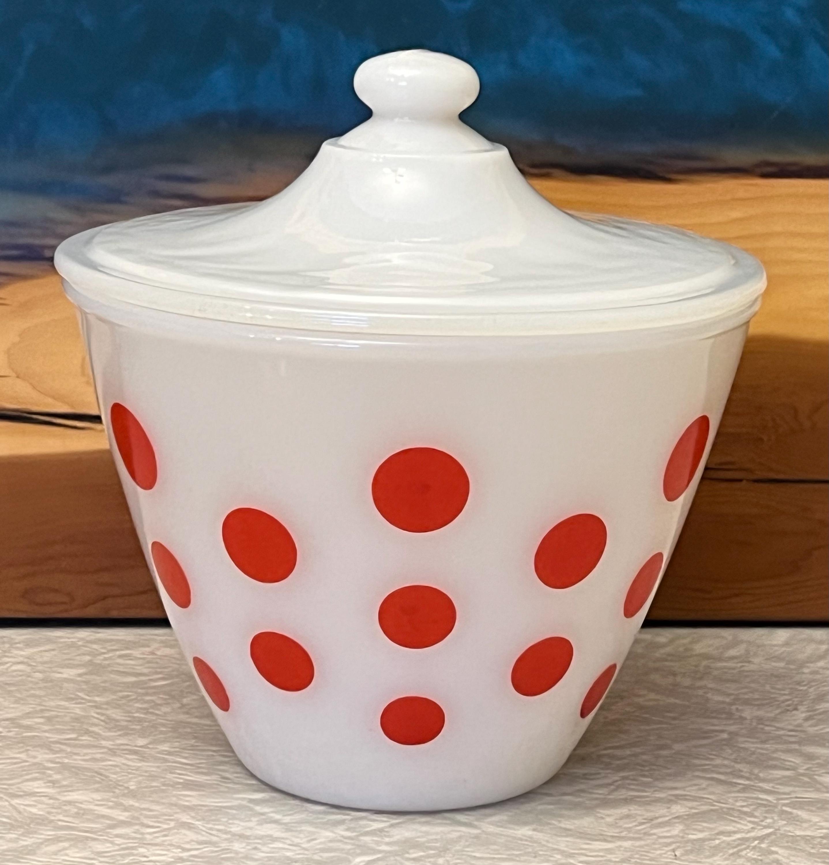 ファイヤーキング　Fire King　グリースジャー　ドット　赤　ヴィンテージ Vintage Fire King Red Dots Oven Ware Milk Glass Grease Jar - Etsy