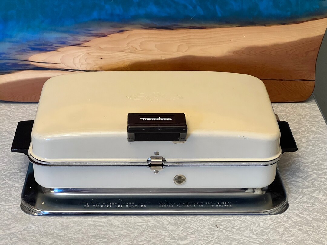 Vintage Toastess Electric Waffle Iron/sandwich Grill/ Model Etsy