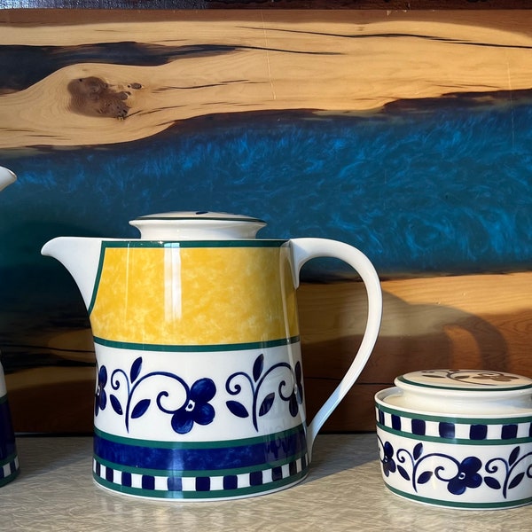 Mikasa Fine China ( Porcelain) SL 110 Firenze Blue Flower and Yellow Tea and Coffee Set Spal Portugal