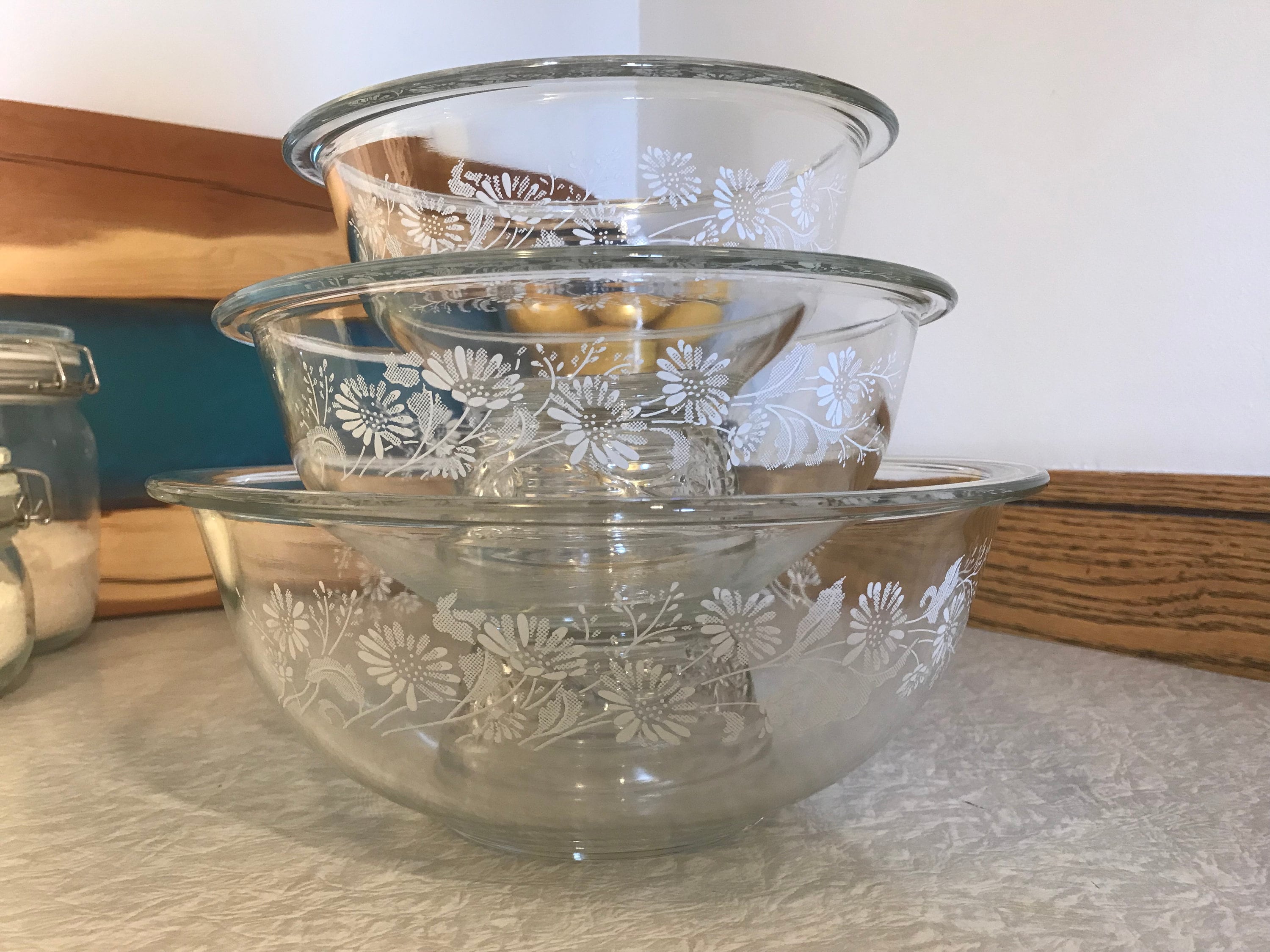 Vintage BNIB Creations Pyrex Designs White Lace/Colonial Mist/ Set of 3 Bowls With Original Box