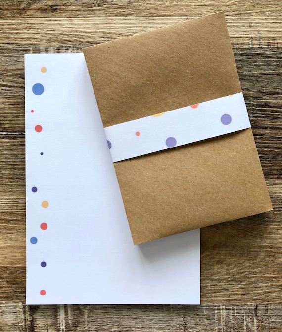 Letter Stationery Set: A5 Paper, Brown & White Envelopes