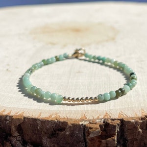 Emerald Bracelet // May Birthstone // Emerald // Gemstone Bracelet // 14k Gold Filled // Gifts // Jewelry // Dainty // Layering