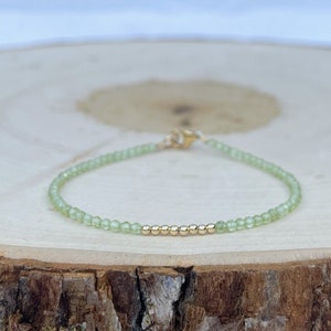 Peridot Bracelet // August Birthstone // Peridot // Gemstone Bracelet // 14k Gold Filled // Gifts // Jewelry // Dainty // Layering
