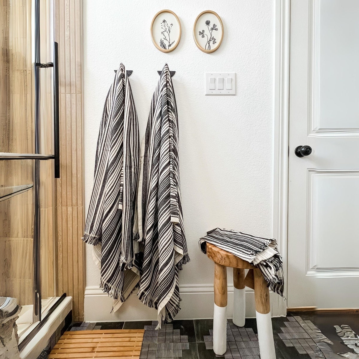 Juniper Black and White Striped Turkish Bath & Hand Towel Set With Tassels - Etsy