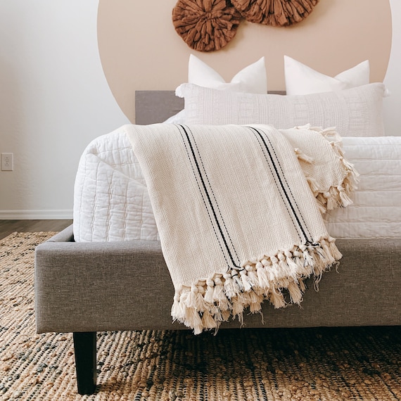 Bed Warm Modern Decor Handmade White 100 Wool Throw Blanket King Size for Sofa 