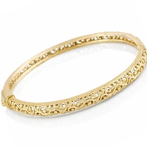 Pulseira dourada com detalhes em espiral – 18 cm (7 polegadas) com fecho de encaixe fácil