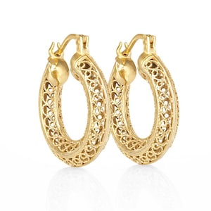 Stunning Gold Filigree Hoops – Artisan Handcrafted Small Hoops, 1-Inch Vintage-Inspired Jewelry