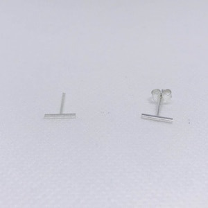 Skinny bar stud earrings, Sterling Silver Bar Stud, Bar stud earring, Tiny line Earring, Minimalist Earring, Cartilage,Helix earrings