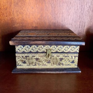 Vintage Box With Golden Overlay & Wood Retro Jewelry Storage Chest