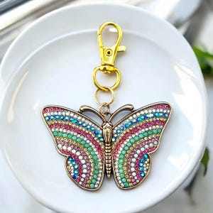 Butterfly Purse Charm – Colorful Rhinestone Bag Charm – Rainbow Crystal Keychain – Whimsical Accessory – Gift for Her Spring Style Mom Gift