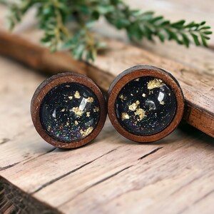 Druzy Black Gold Earring Stud, Wood Stud Earrings, Unique Earrings, Boho Earrings, Handmade Jewelry, Round Resin Earrings, Statement Jewelry
